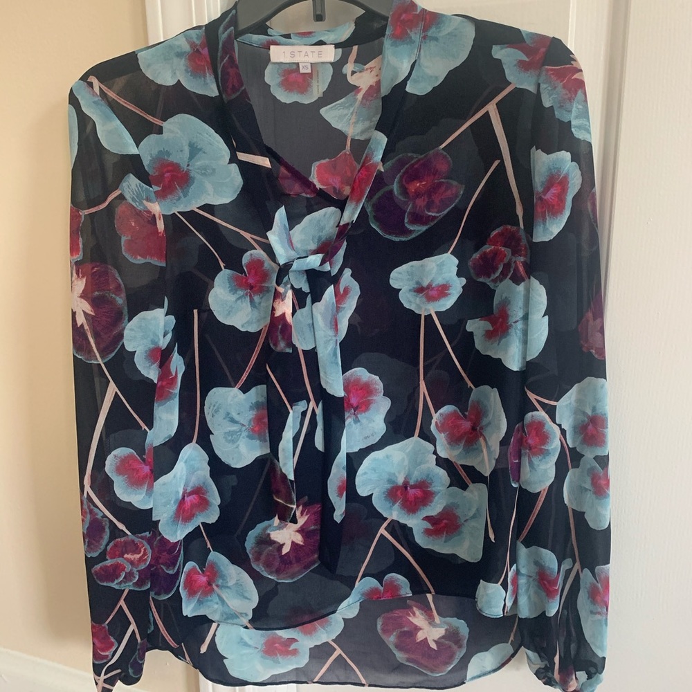 1.State ORCHID Floral Tie FRONT Blouse XS